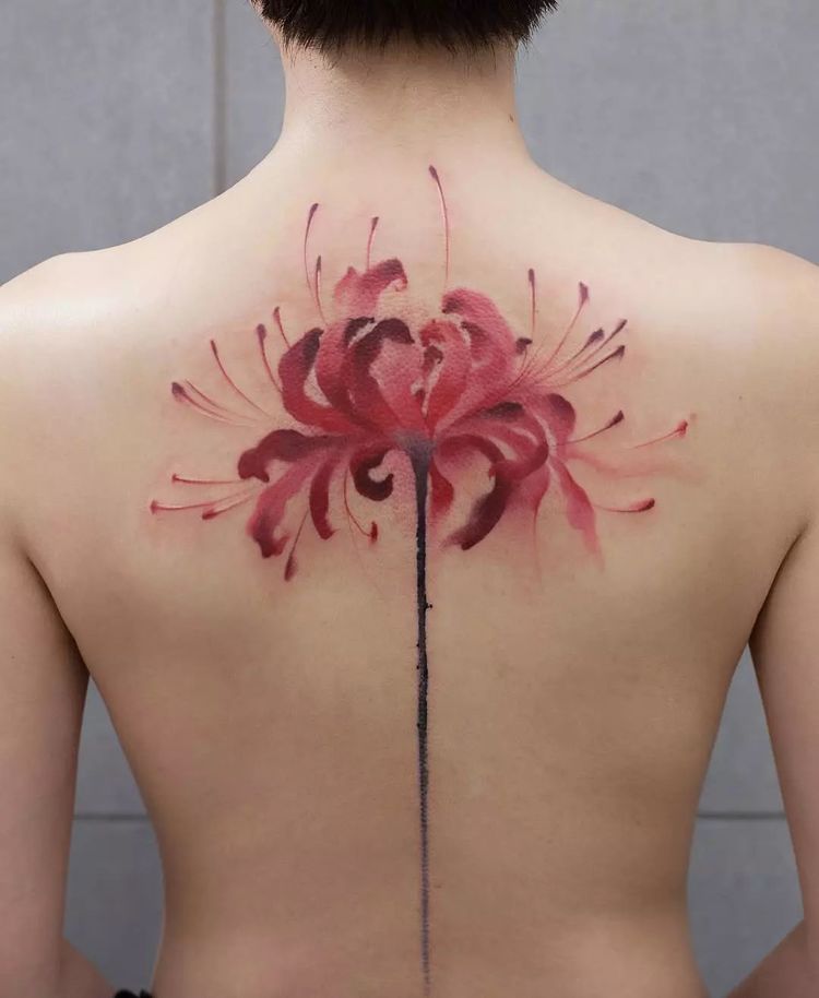 Chen Jie incorpora arte tradicional en sus tatuajes